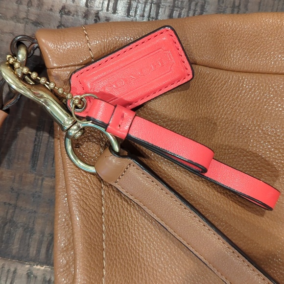 Coach, Park Pebble Leather 2 Way Hobo Bag #F23293 - Picture 7 of 16